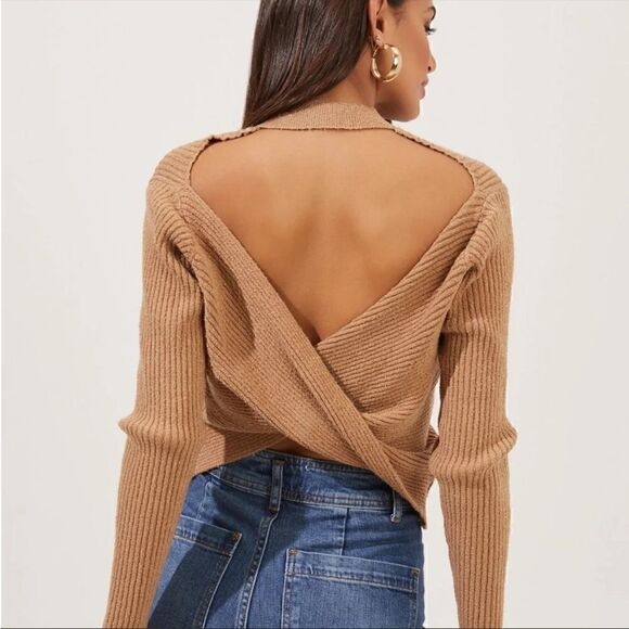 ASTR Prescott Sweater crisscross cropped Sweater in tan. Size Small - Picture 2 of 7